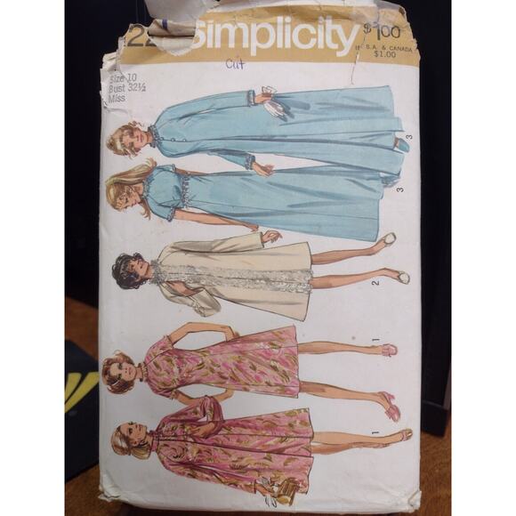 Vintage Simplicity Pattern 9122 Misses' Dress & Coat in Two Lengths (1970) - Picture 3 of 3